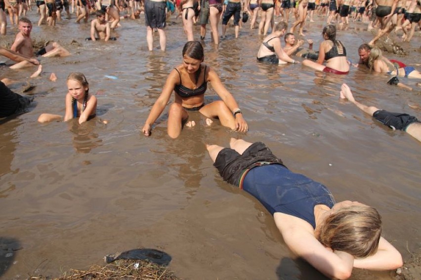 Woodstock 2014. Błotne kąpiele