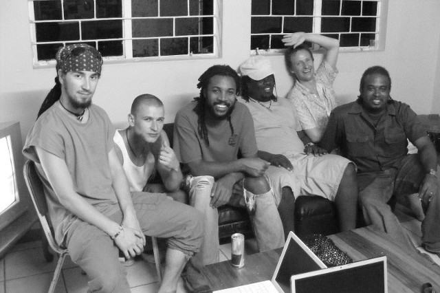 Rastasize, polsko-jamajski projekt na Jamajce, zaowocował nagraniem płyty &quot;Day By Day&quot;