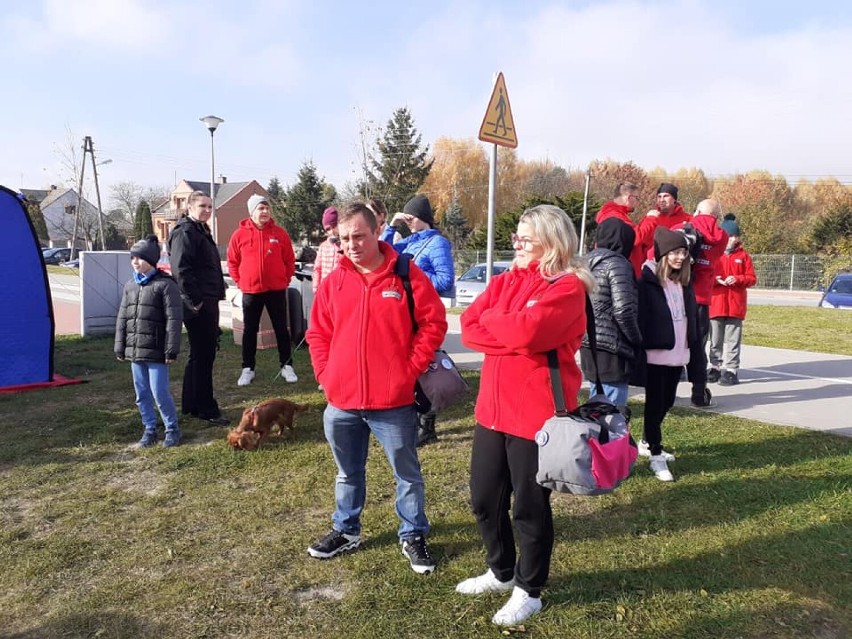 Opoczyński Klub Morsów otworzył sezon nad zalewem [ZDJĘCIA]