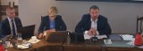 Burmistrz Obornik stanowczo zaprzecza doniesieniom o zamknięciu placówek oświaty