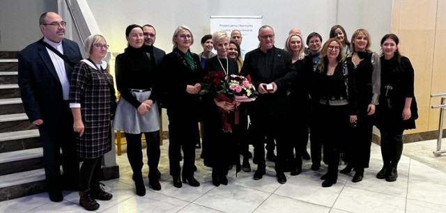 Srebrne Drzewka, czyli nagrody marszałka województwa pomorskiego, odebrały dwie osoby z powiatu kartuskiego - Barbara Hufnagel i Mariusz Florczyk.