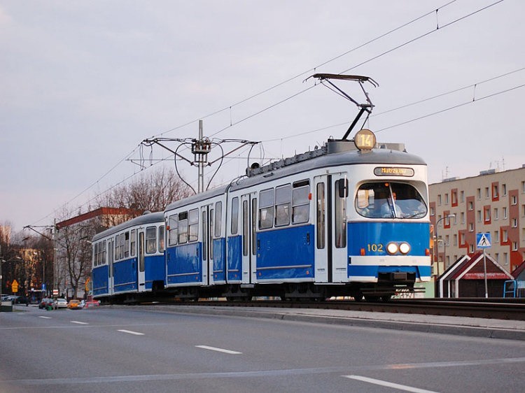 Nowe stare tramwaje na śląskich torach. Tym razem z Wiednia [FILM, ZDJĘCIA]