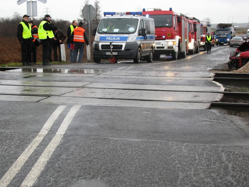 Wypadek na torach. Kobieta nie żyje, maszynista był pijany (ZDJĘCIA)