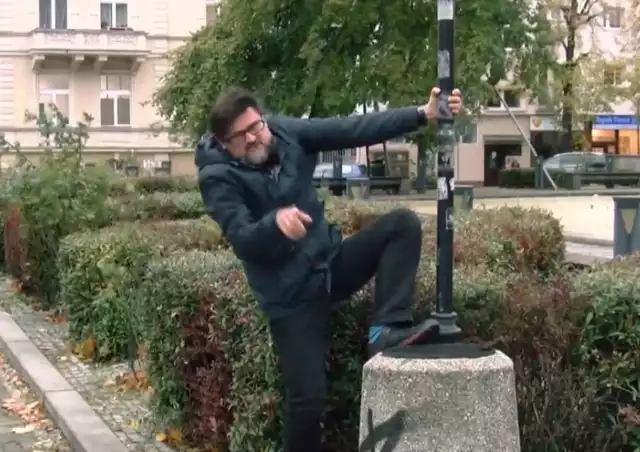 Red. Zdzisław Haczek, tym razem w związku z szalejącym orkanem Ksawery mia utrudnione zadanie podczas zapowiadania weekendowych imprez! :)