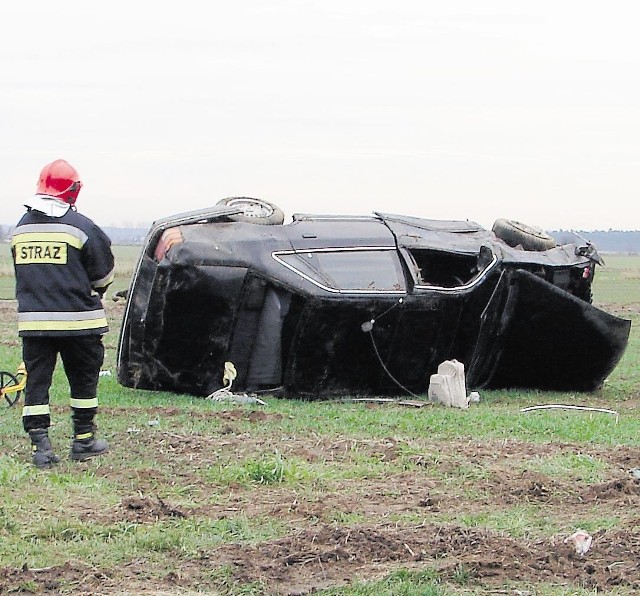 Mimo szybkiej akcji pogotowia ratunkowego i straży pożarnej nie udało się uratować 27-letniego mieszkańca Otorowa