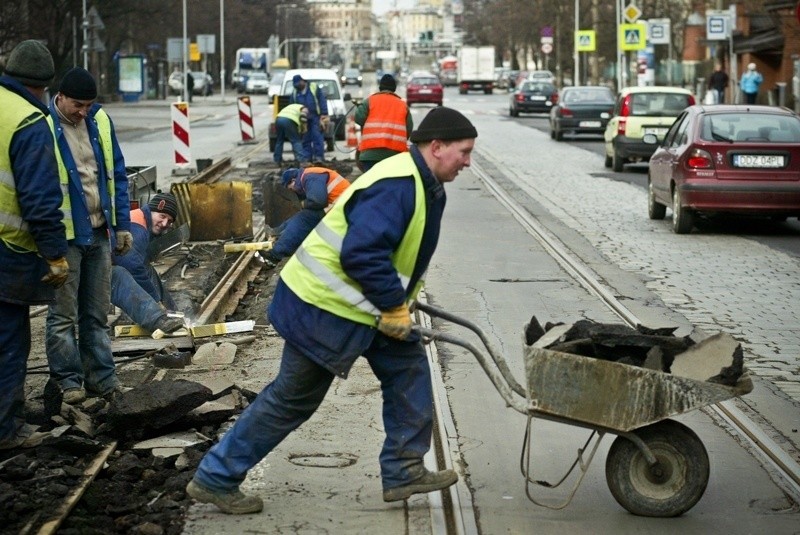 Remont torowiska na ul. Curie-Skłodowskiej (ZDJĘCIA)