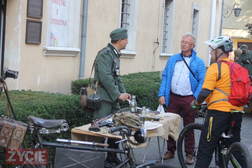 Rekonstruktorzy żołnierzy z '39 zagościli w Krotoszynie [ZDJĘCIA]                           