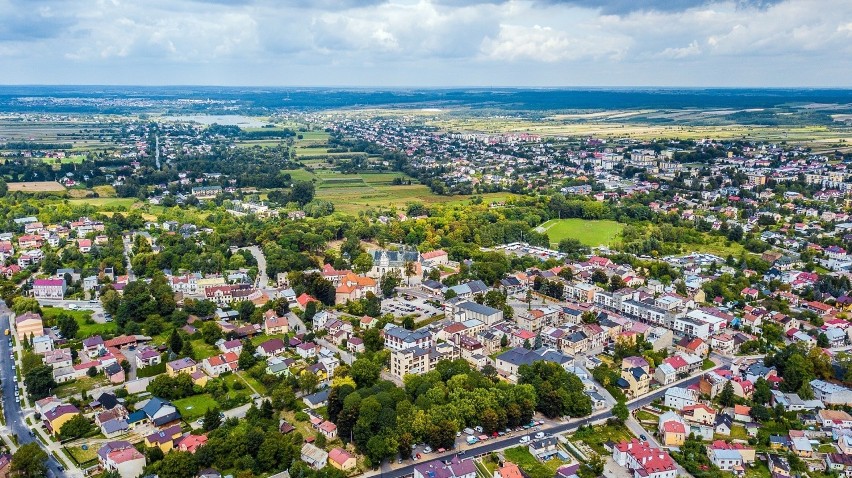 Kraśnik kiedyś i dziś. Zobacz jak na przestrzeni lat zmieniło się miasto