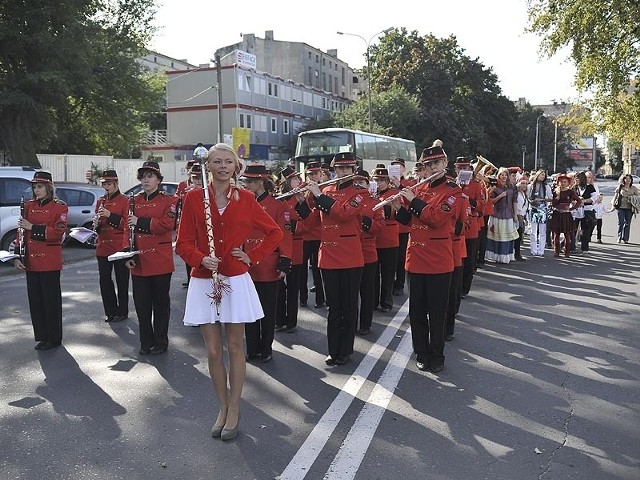 Odsłonięcie pomnika " Zaczarowany Ołówek "