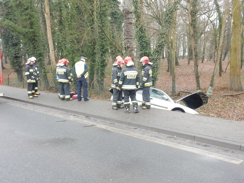 PILNE! Wypadek na DK5 w Jarogniewicach