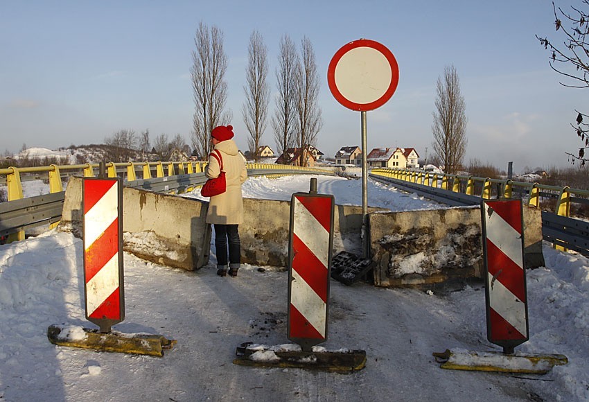 Wiadukt nad obwodnicą może zostać rozebrany (ZDJĘCIA)