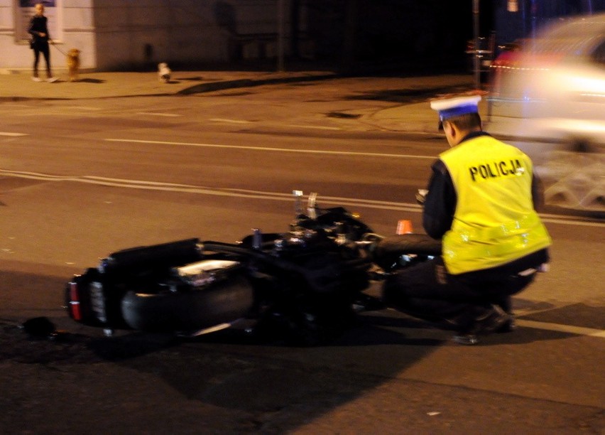 Al. Racławickie: Motocyklista potrącił pieszego (ZDJĘCIA)