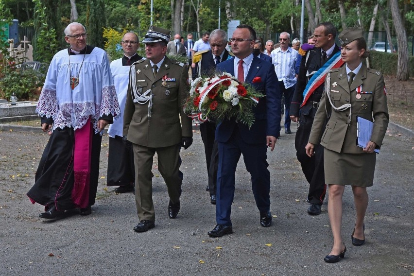 Pamiętamy o bohaterze wojny polsko-bolszewickiej. Tablica ku czci Jana Sulowskiego