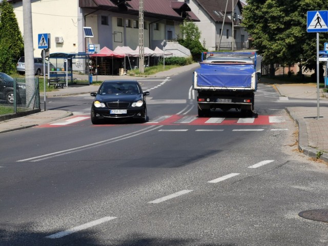 Niebezpieczne skrzyżowanie na DW 791 w Myślachowicach