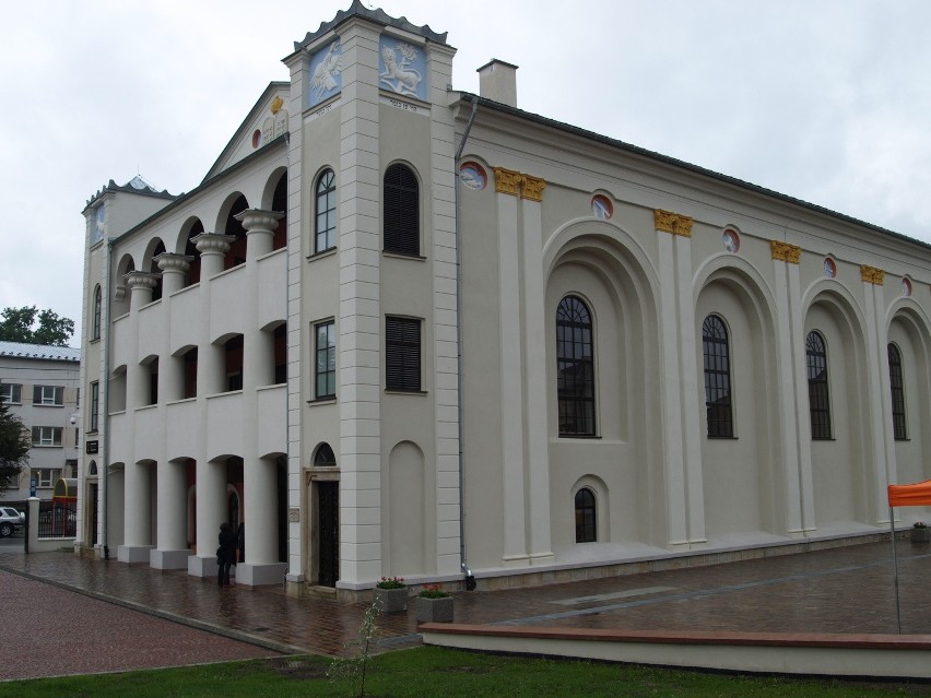 Dąbrowa Tarnowska: odrestaurowali synagogę [ZDJĘCIA]