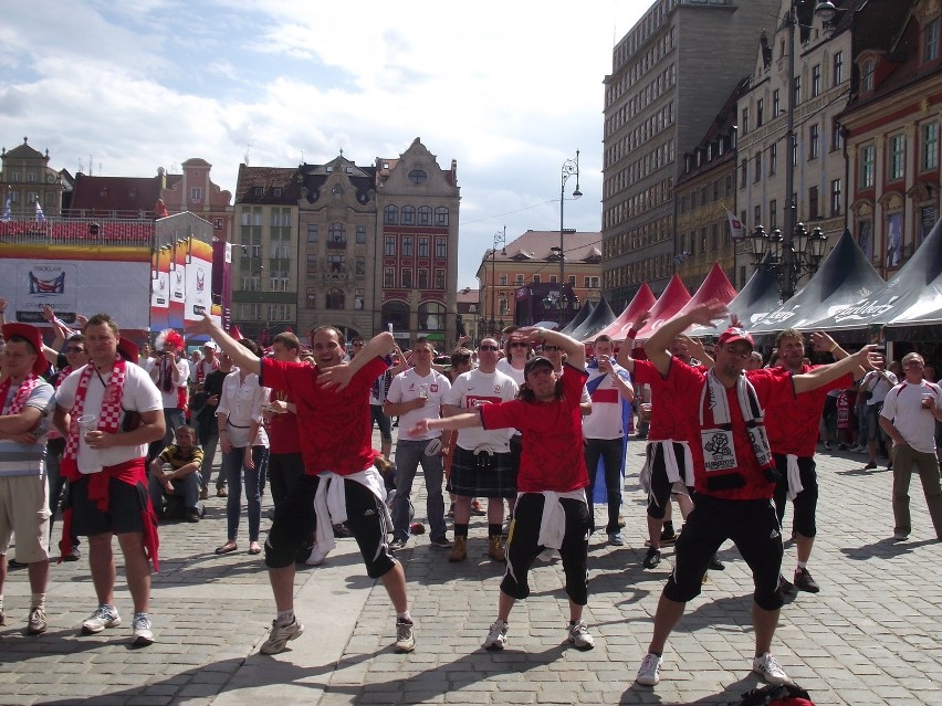 Wrocław: Piątek w strefie kibica (ZDJĘCIA)