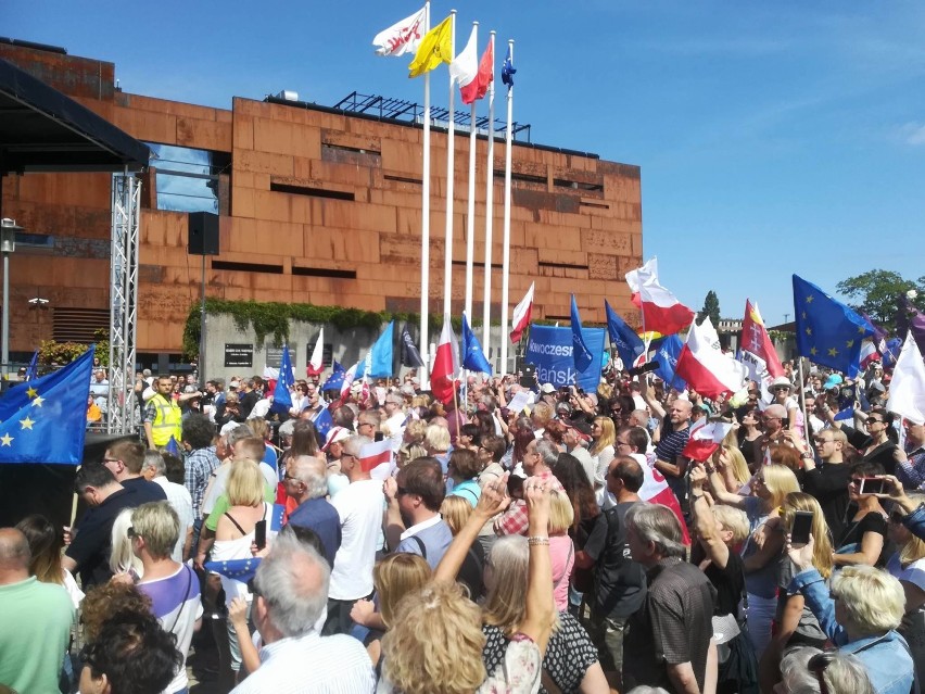 Protest na placu Solidarności w Gdańsku, 22.07.2017