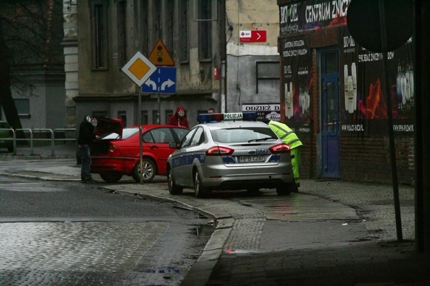 Wypadek na ulicy Skłodowskiej Curie w Legnicy [ZDJĘCIA]