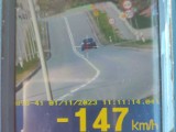 Jechał 147 km/h w Jaśle. Od 1 listopada policjanci z jasielskiej drogówki wchodzą w skład grupy „Speed”