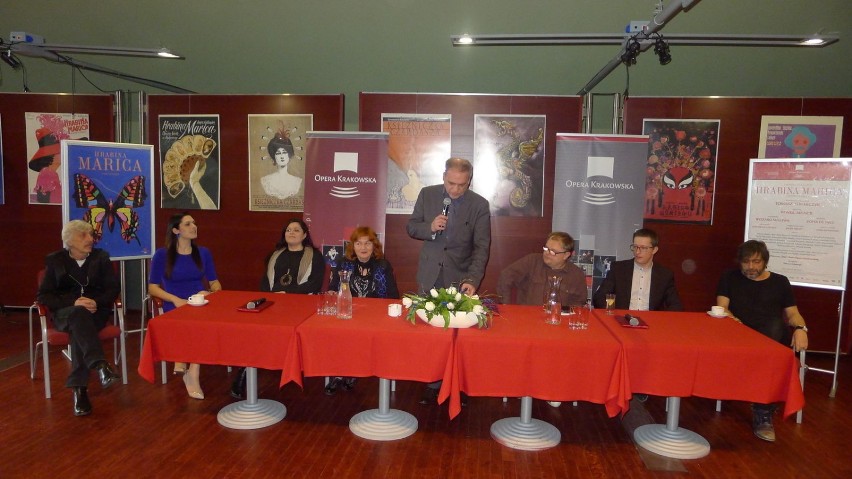 konferencja prasowa poświęcona premierze operetki „Hrabina...