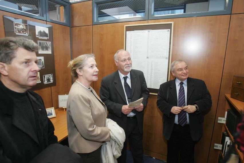 W Bibliotece Śląskiej powstał gabinet Konstantego Wolnego [ZDJĘCIA]