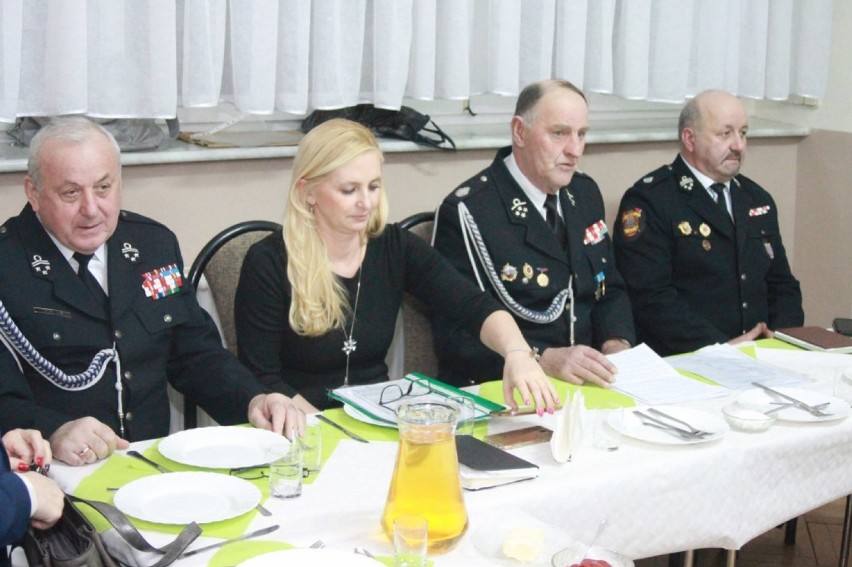 Zebranie sprawozdawcze Ochotniczej Straży Pożarnej w Roszkach [ZDJĘCIA]