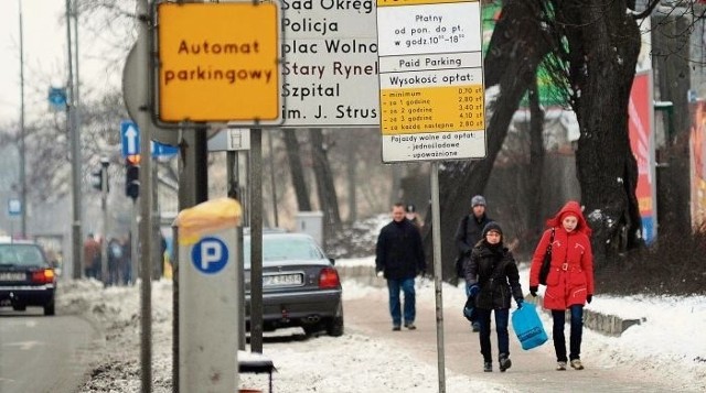 Do 3 lutego, nawet jeśli zmieniono już oznakowanie, parkuje się według obowiązujących stawek opłat