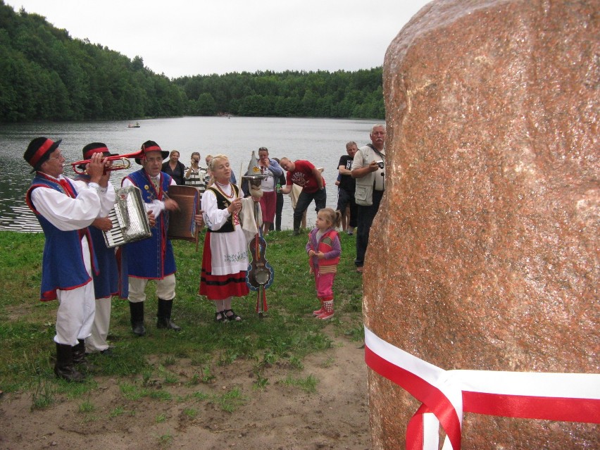 Pierszczewo. Przypominają gród sprzed wieków