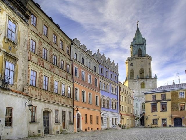 Rynek i Brama Trynitarska