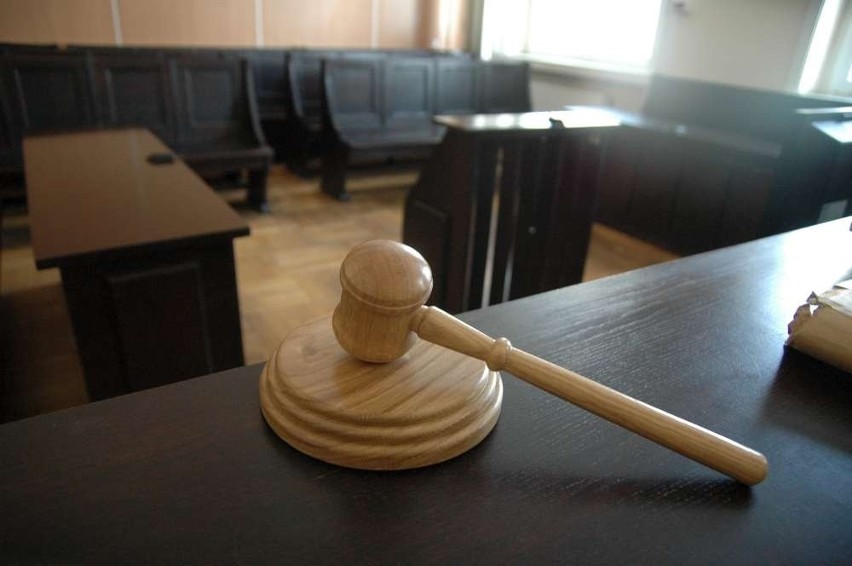 Poznański sąd uznał, że w sprawie należy przesłuchać jeszcze...