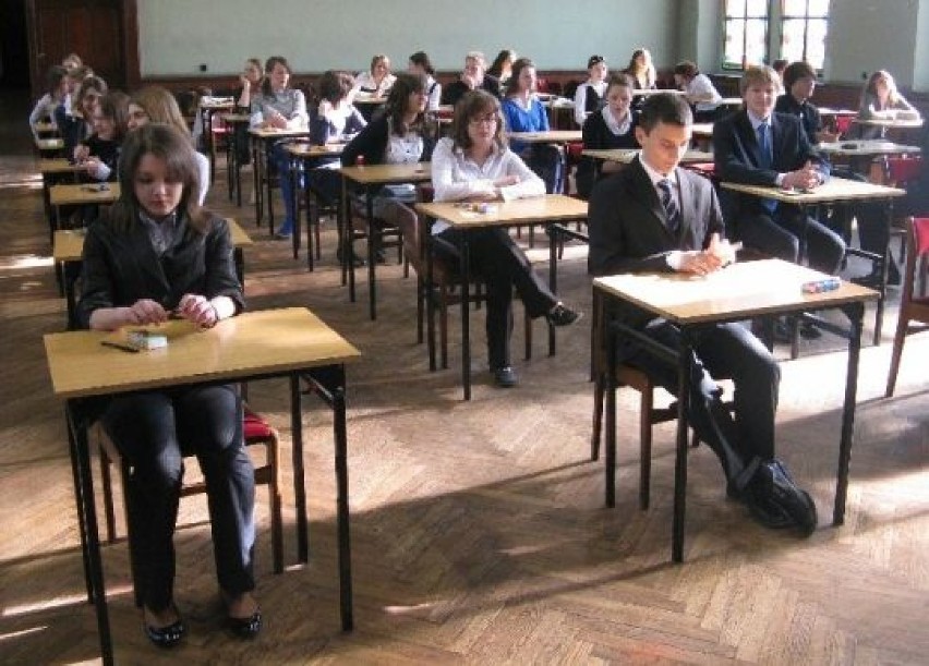 26 kwietnia 2012 to trzeci dzień egzaminów gimnazjalnych....