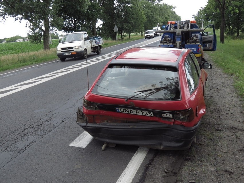 Zderzenie pięciu aut na drodze Wrocław-Oława (ZDJĘCIA)