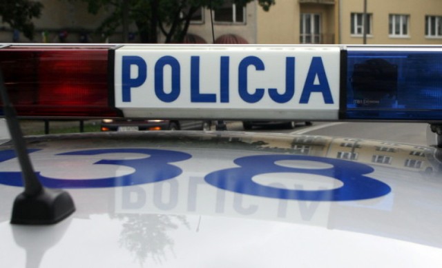 Policja w Jastrzębiu: mundurowi kontrowali pieszych.