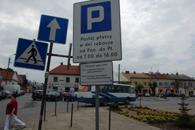 Strefa płatnego parkowania obejmuje Rynek w Pilznie, ulicę Petrycego oraz część ul. Węgierskiej i Grodzkiej 