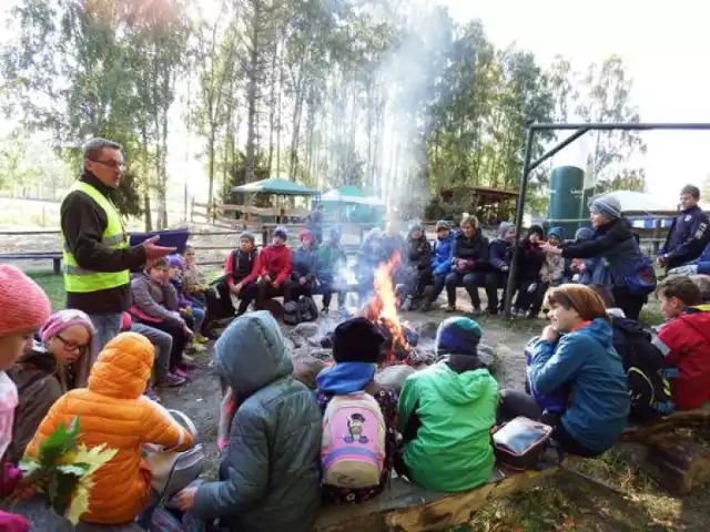 Uczniowie obchodzili "Święto Drzewa"