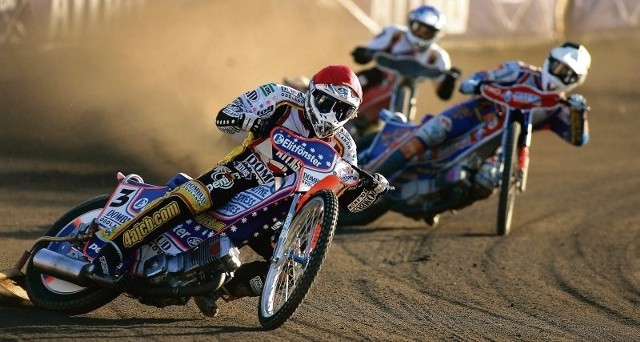 Jason Crump zjawił się wczoraj we Wrocławiu, ale na tor nie wyjechał. Dziś ma już startować w brytyjskiej Elite League