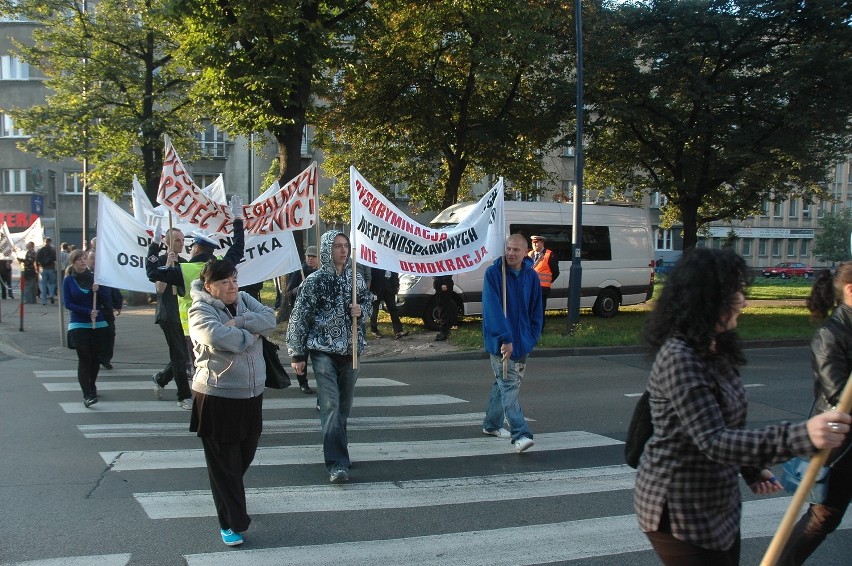 Kraków: nieudany protest na Alejach Słowackiego [ZDJĘCIA]