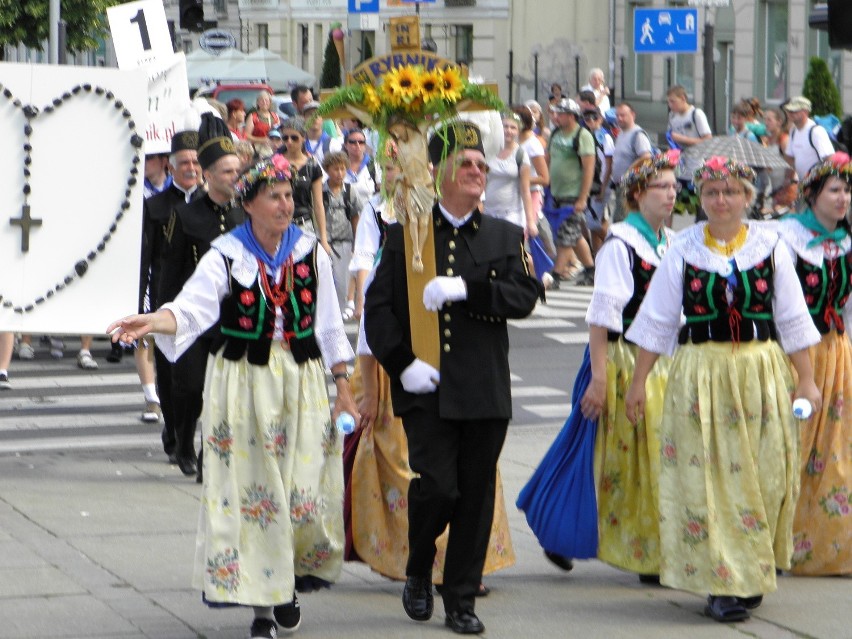 67. Piesza Pielgrzymka Rybnicka dotarła na Jasną Górę [ZDJĘCIA]