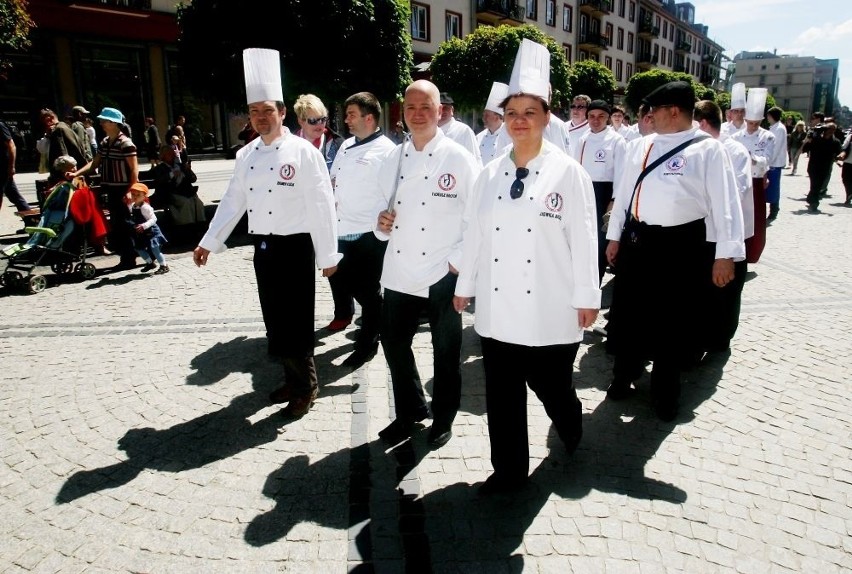 Wrocław: Rynek zamienił się w 27 kuchni europejskich 