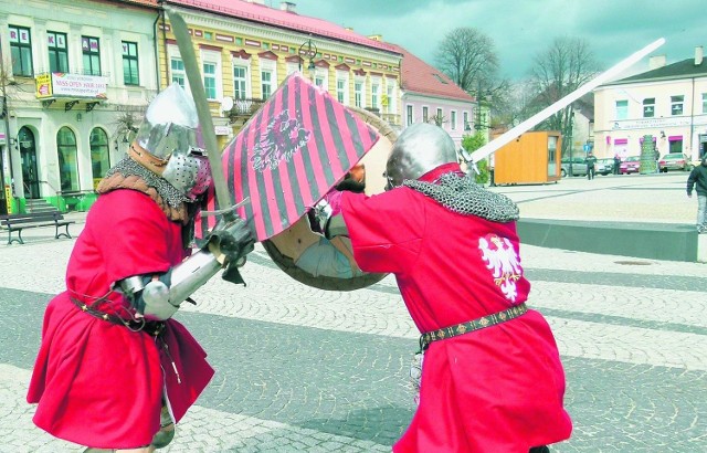 W weekend rycerze będą się potykać na sieradzkim rynku