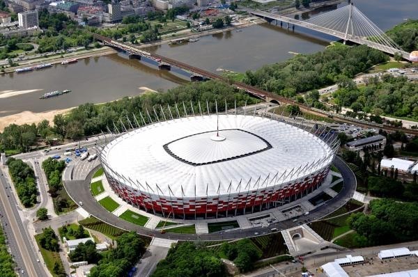 Przykładowo, stadion piłkarski w Gdańsku może pochwalić się...