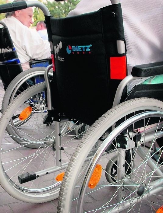 Wózek inwalidzki to nie luksus, tylko konieczność.