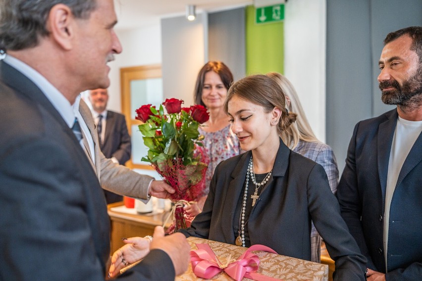 Zuzanna Wabnik najlepszą absolwentką klas ósmych w gminie Oborniki