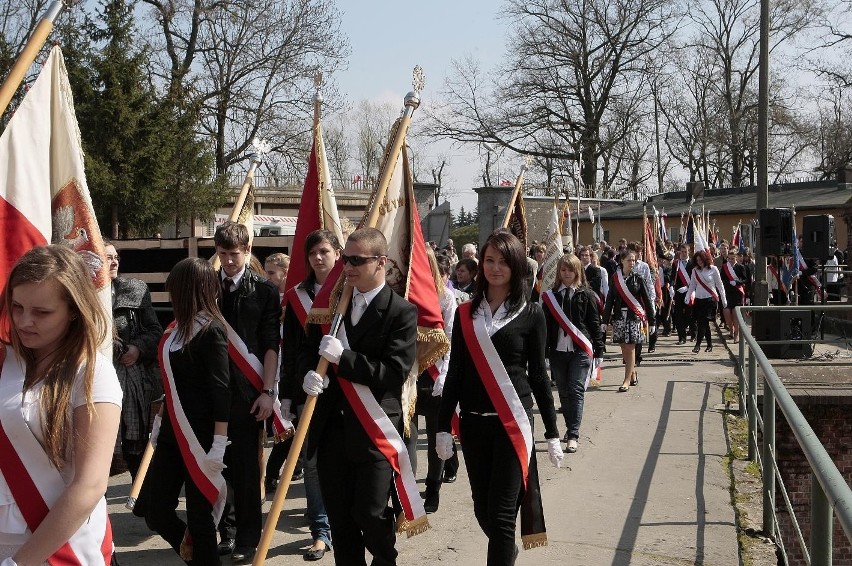 Fort VII: Hołd ofiarom obozu koncentracyjnego