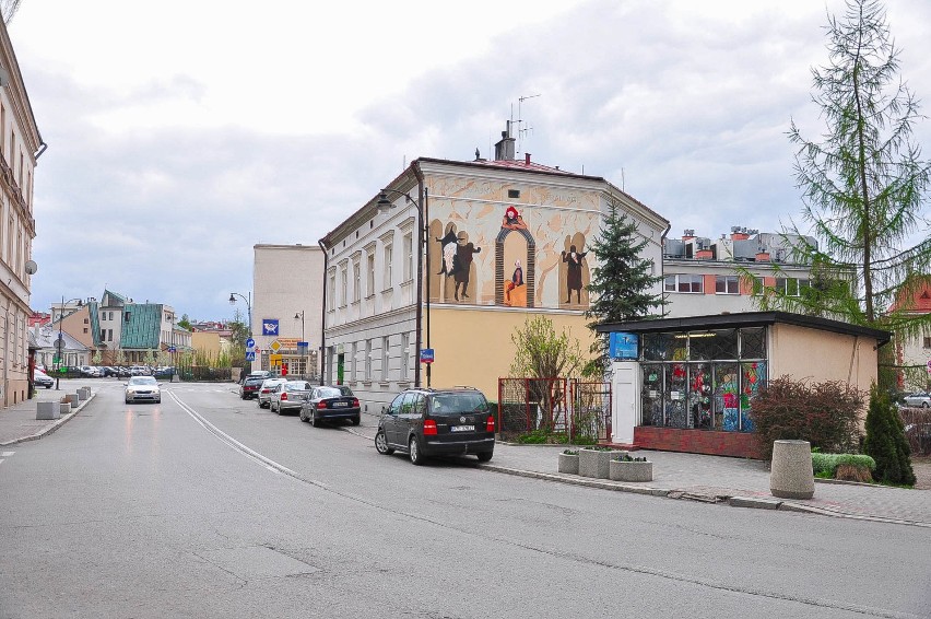 Na kamienicy przy ul. Sokoła w Rzeszowie pojawił się mural [FOTO]