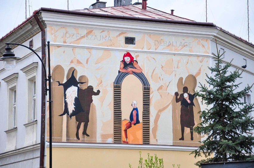 Na kamienicy przy ul. Sokoła w Rzeszowie pojawił się mural [FOTO]