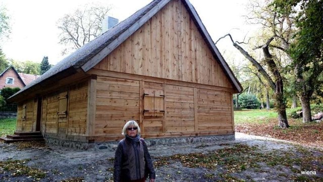 OKL Gołuchów. Odbudowany dom na Dybulu