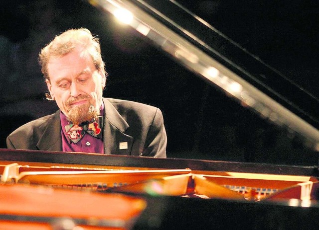 Wybitny polski pianista jazzowy Adam Makowicz w niedzielę zmierzy się z utworami Bacha