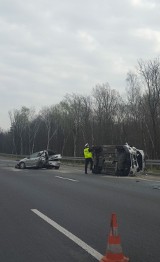 Wypadek na DTŚ miedzy Gliwicami, a Zabrzem. Dwa pasy zablokowane. Są ranni [ZDJĘCIA]