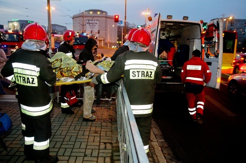 Wrocław: Na pl. Strzegomskim ściana przygniotła robotnika